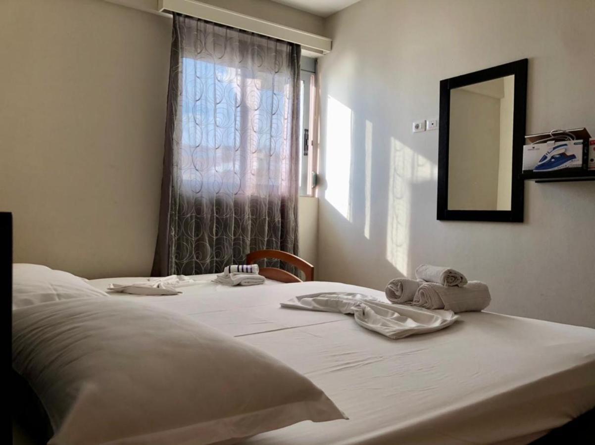 Lorenso Guest House Σαράντα Εξωτερικό φωτογραφία